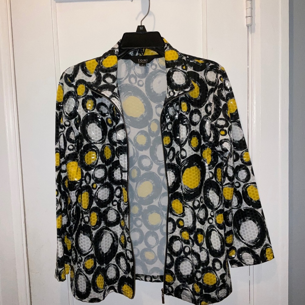 Woman's Jacket , size small , black yellow and white